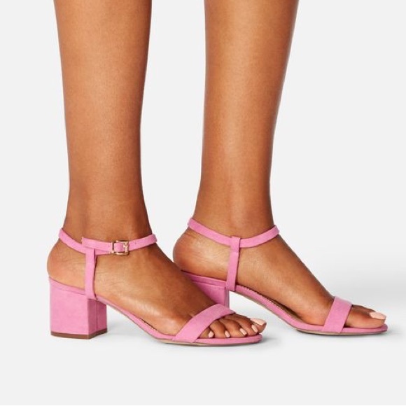 SHOEDAZZLE Sandals - Picture 6 of 6